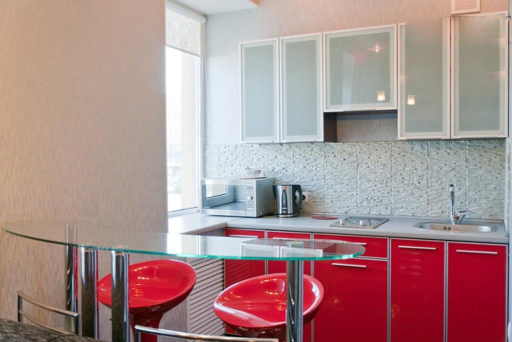 Modern Luxury Studio In The Center Of Kharkiv At Konstitutsii Square Экстерьер фото