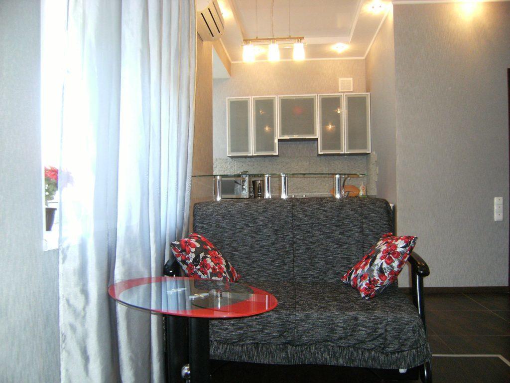 Modern Luxury Studio In The Center Of Kharkiv At Konstitutsii Square Экстерьер фото